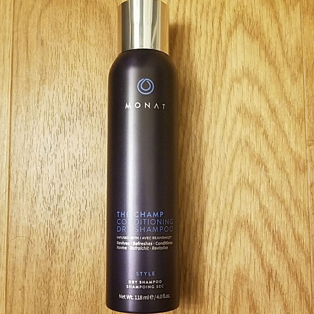The Champ Monat Conditioning Dry Shampoo